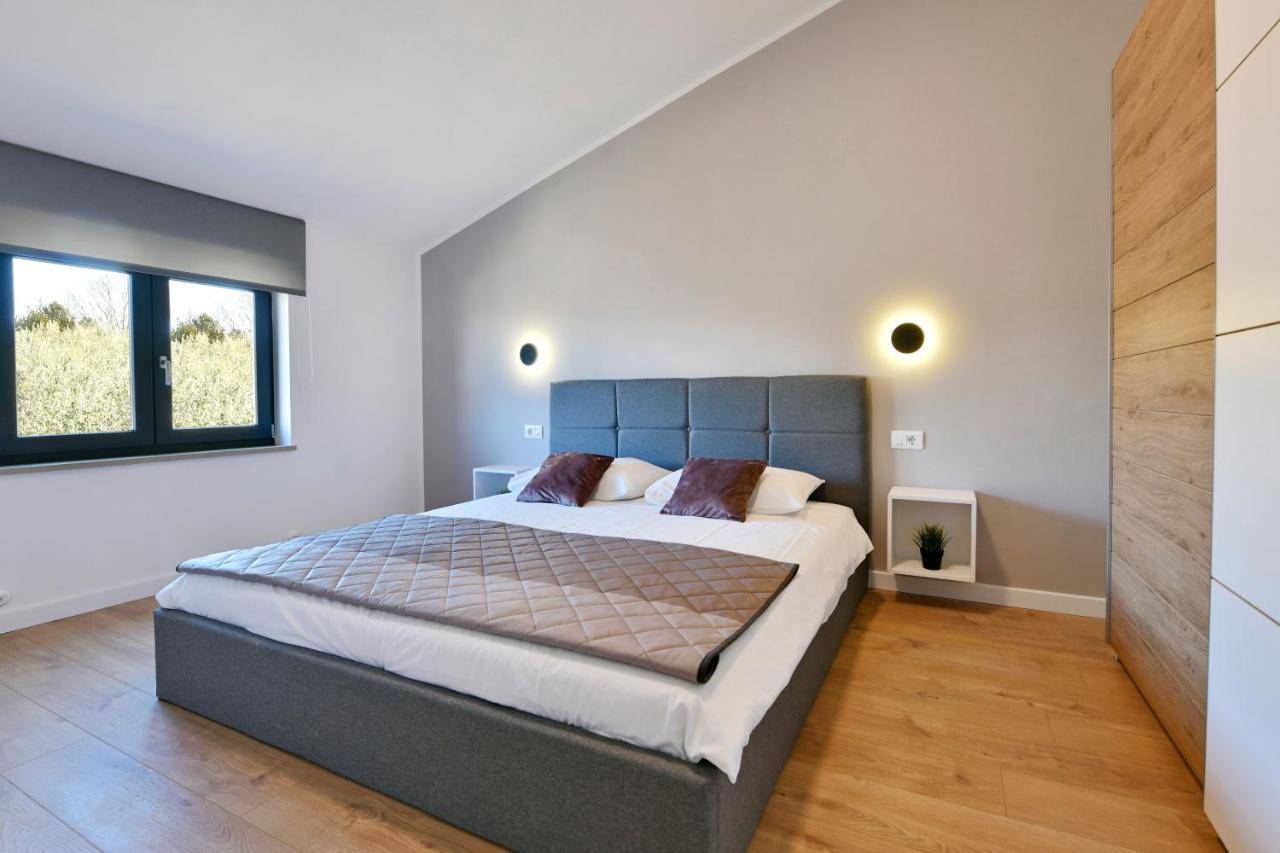 R2 Apartment By Residence Rudan Vižinada Εξωτερικό φωτογραφία